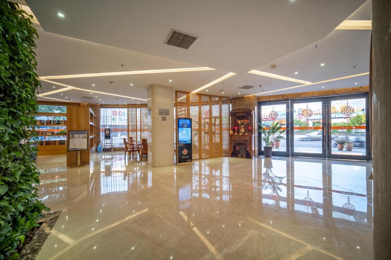 Relteem Hotel Čung-šan Exteriér fotografie