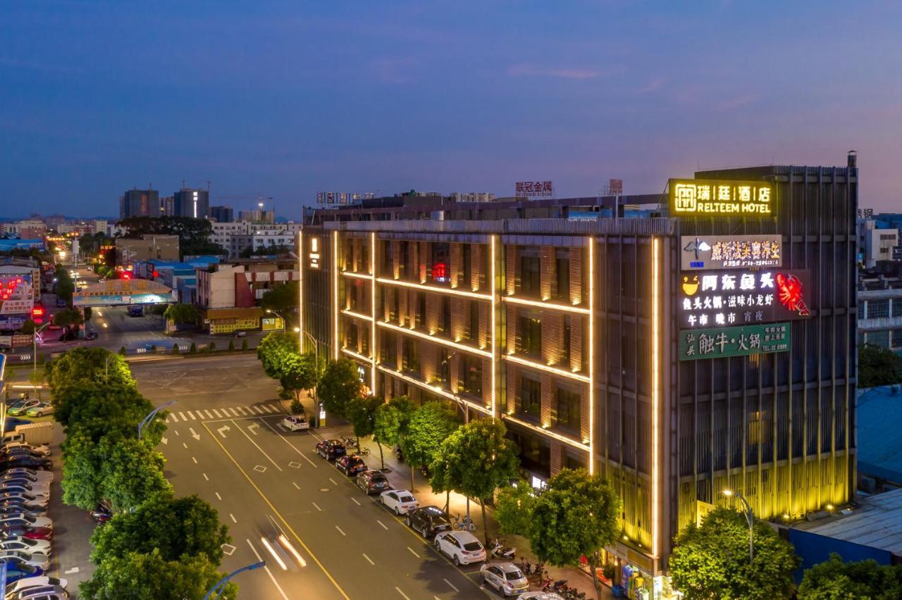 Relteem Hotel Čung-šan Exteriér fotografie
