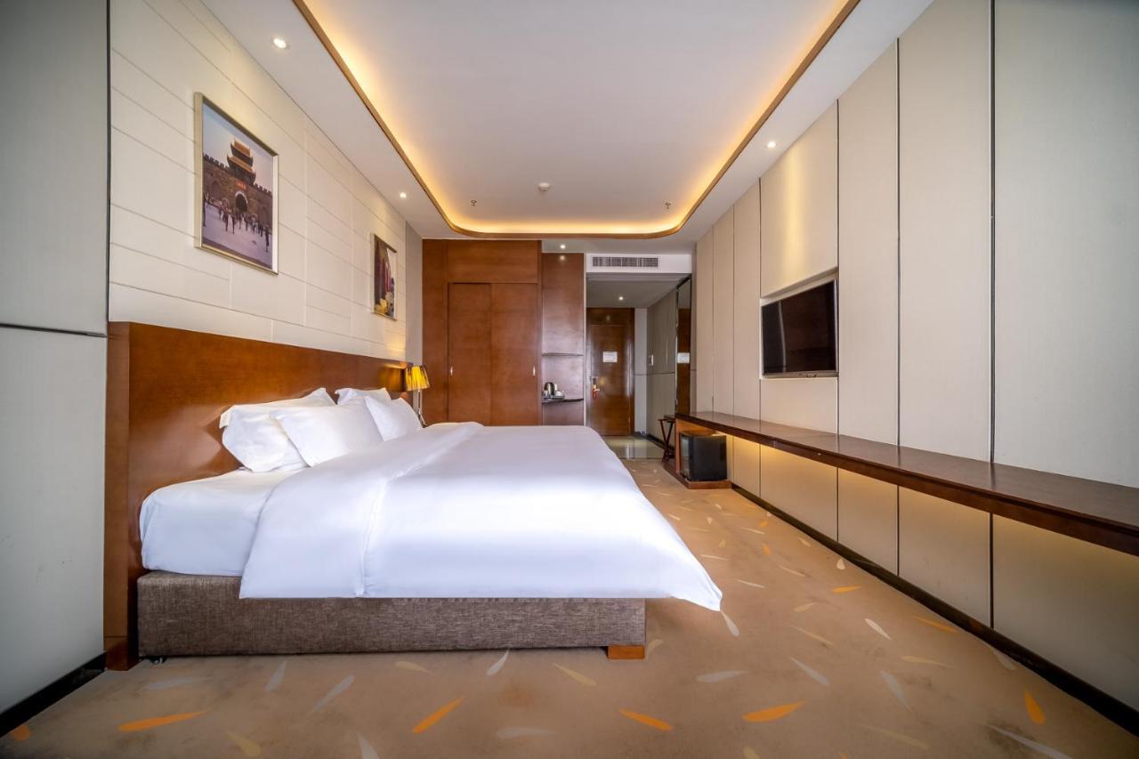 Relteem Hotel Čung-šan Exteriér fotografie