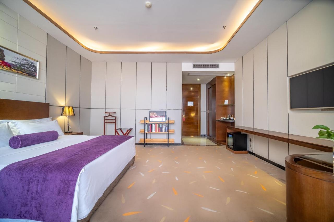 Relteem Hotel Čung-šan Exteriér fotografie