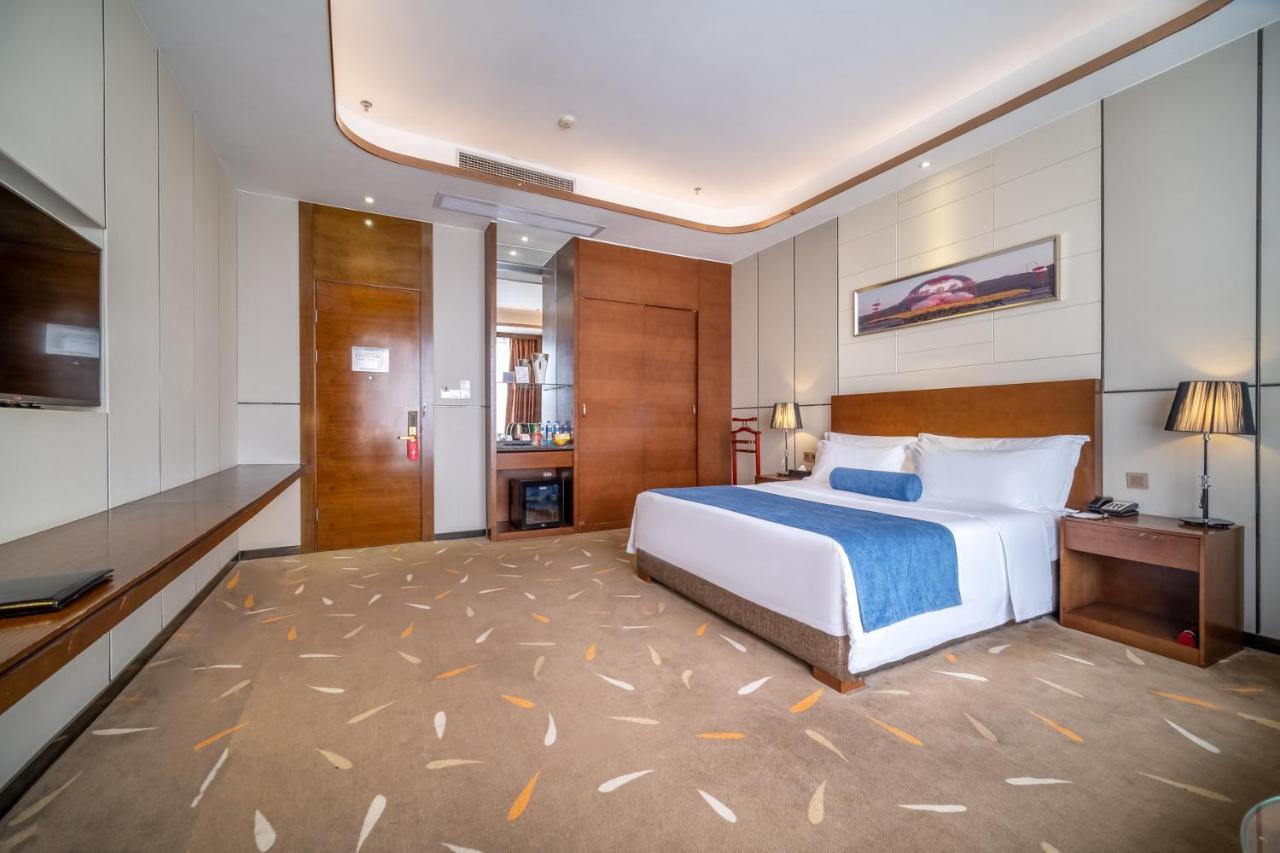 Relteem Hotel Čung-šan Exteriér fotografie