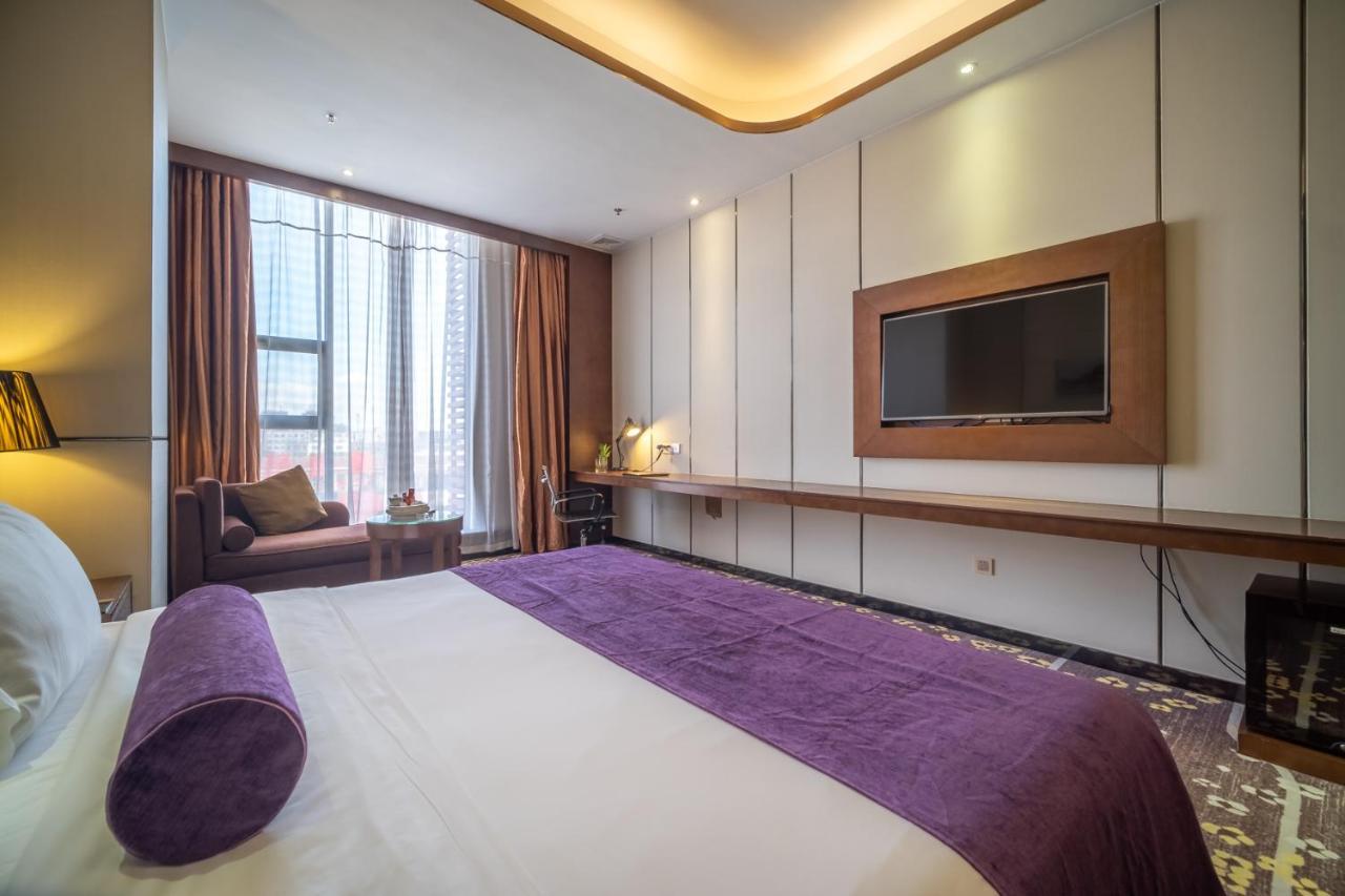 Relteem Hotel Čung-šan Exteriér fotografie