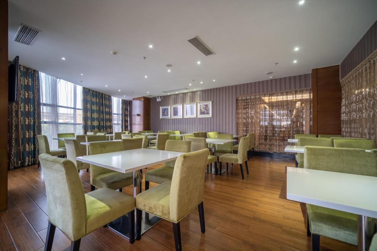 Relteem Hotel Čung-šan Exteriér fotografie