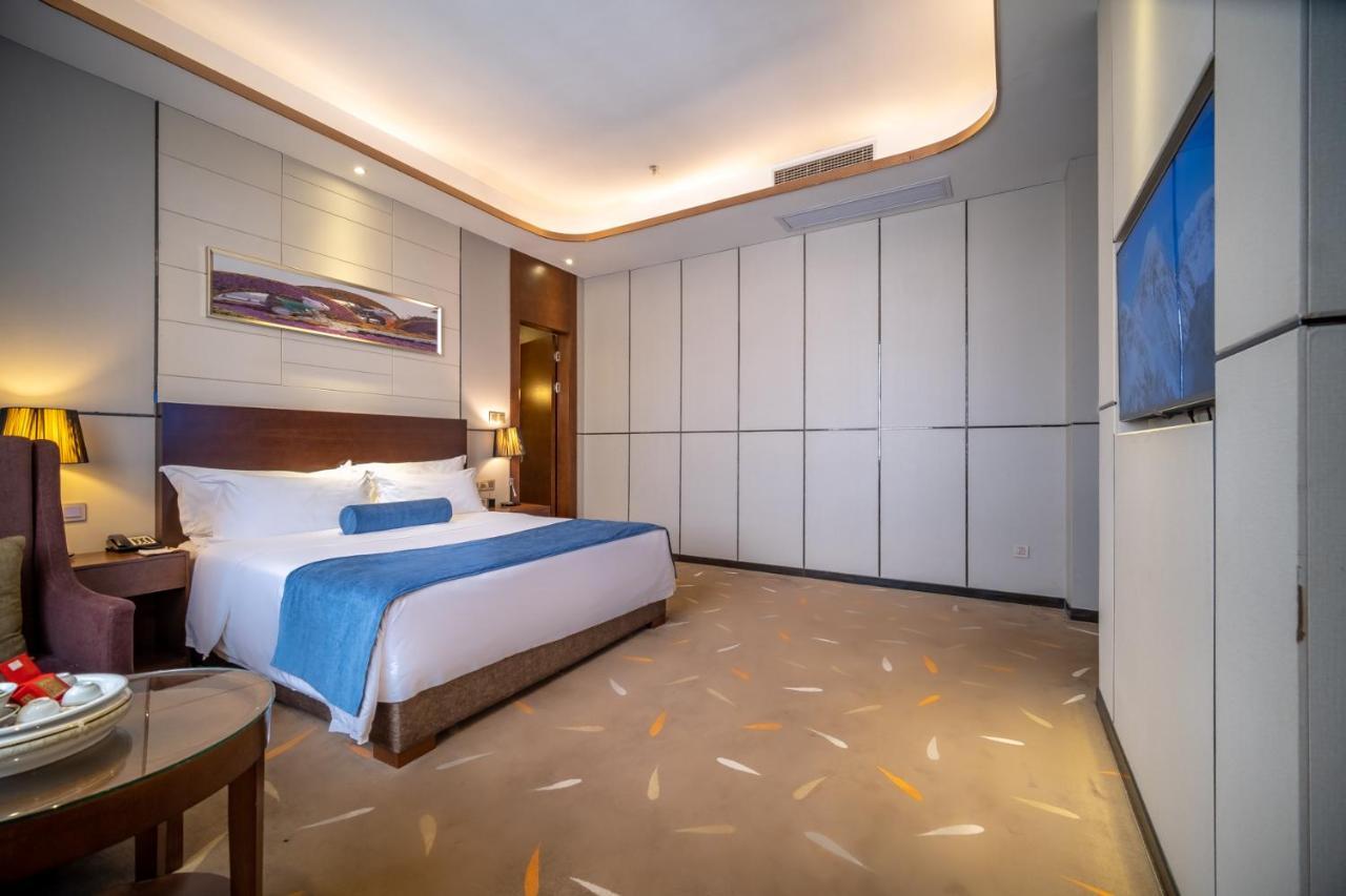 Relteem Hotel Čung-šan Exteriér fotografie