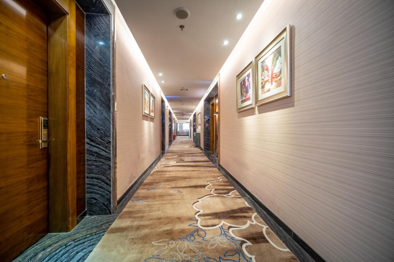 Relteem Hotel Čung-šan Exteriér fotografie